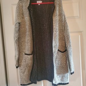 Elle sweater with pockets
